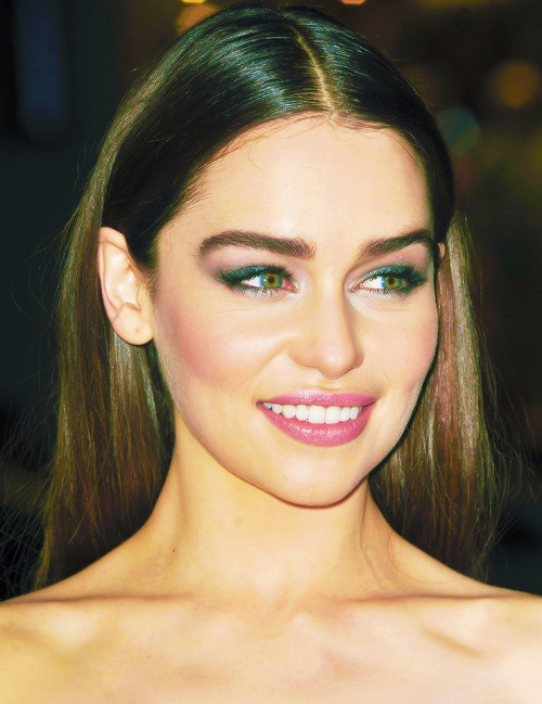 emilia-clarke_480824